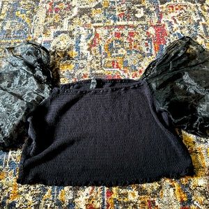 Puff sleeve crop top